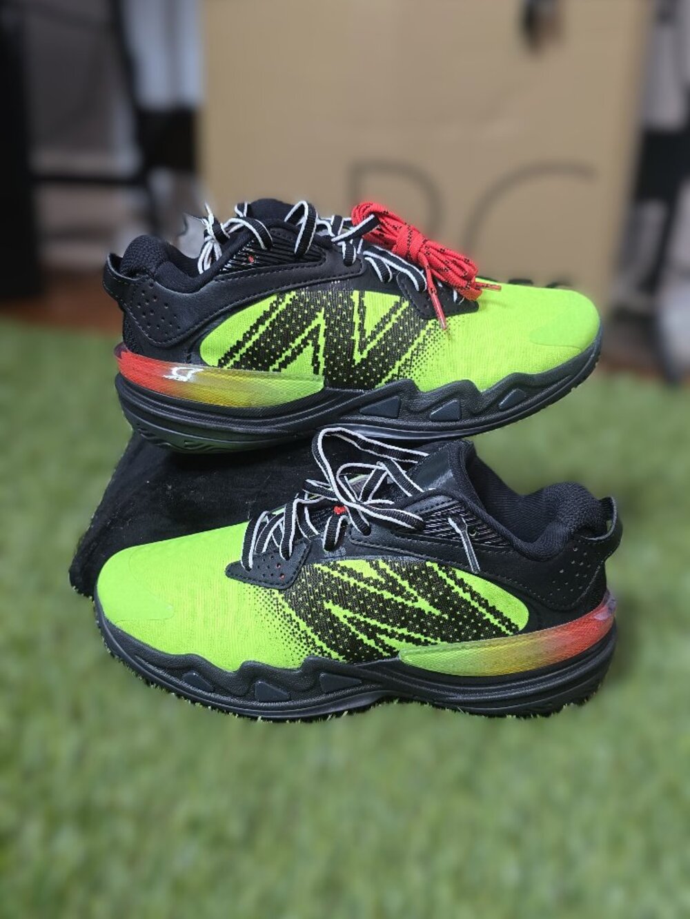 New Balance Hesi V2 Green/Black Basketball Shoes (5.5Y) New No Box